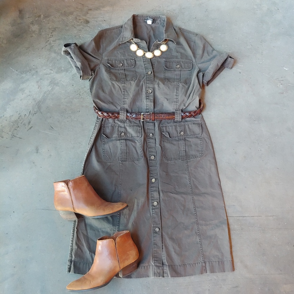 Banana Republic Gray Button Down Utility Dress 12